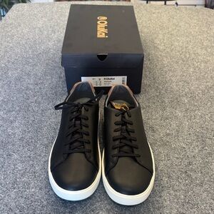 OluKai Wai’alae Men's Black and White Golf Shoes